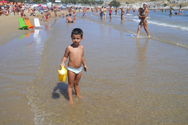 La splendida spiaggia dedicata ai turisti del Residence Sole Mare Club di Vieste